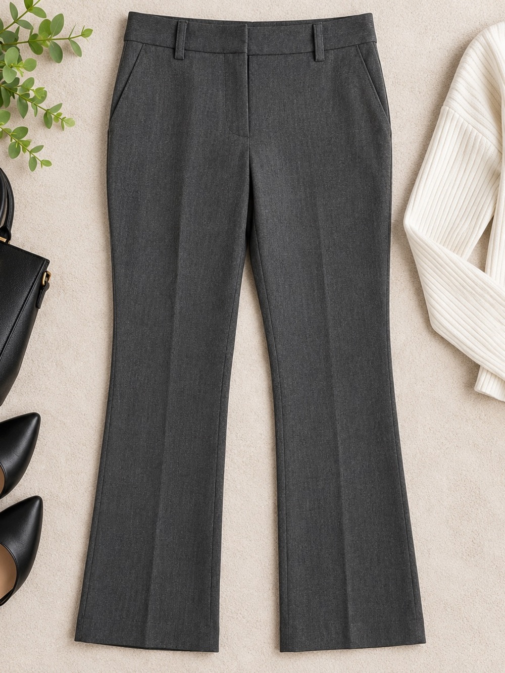 Express Editor Gray Tailored Flare Dress Pants – Size 6R